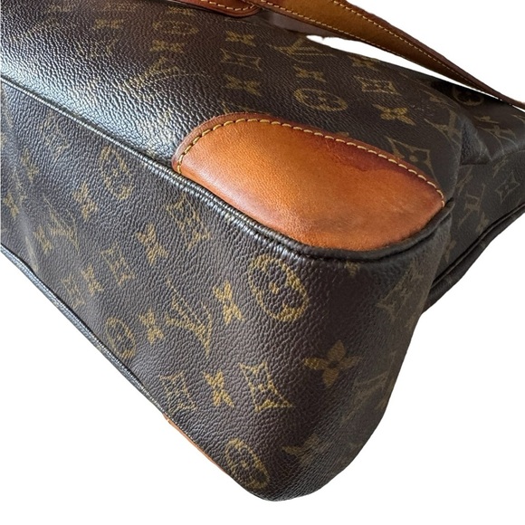 Vintage Louis Vuitton Boulogne authentic shoulder bag with original dust bag - Picture 7 of 13